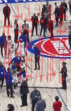 布朗回应冲突:我们只是在享受比赛,我觉得斯图尔特人不错 布朗回应冲突:我们只是在享受比赛,我觉得斯图尔特人不错