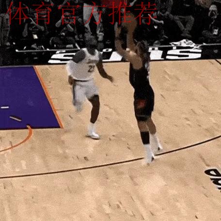 拿球砸头+技犯驱逐，如何看待狄龙和老詹的恩怨情仇？